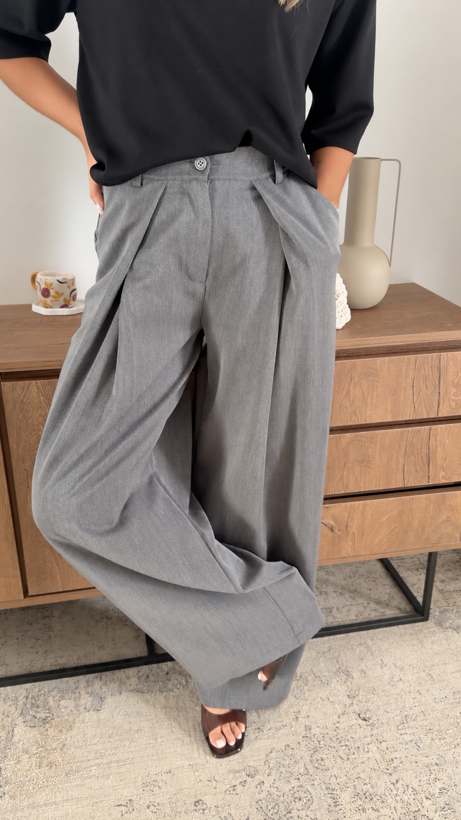 JANE TAILORED TROUSERS – GREY