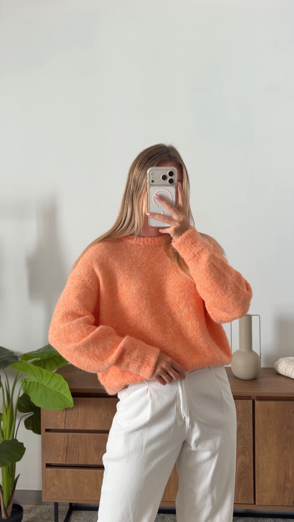 ARIANE SWEATER – CORAL