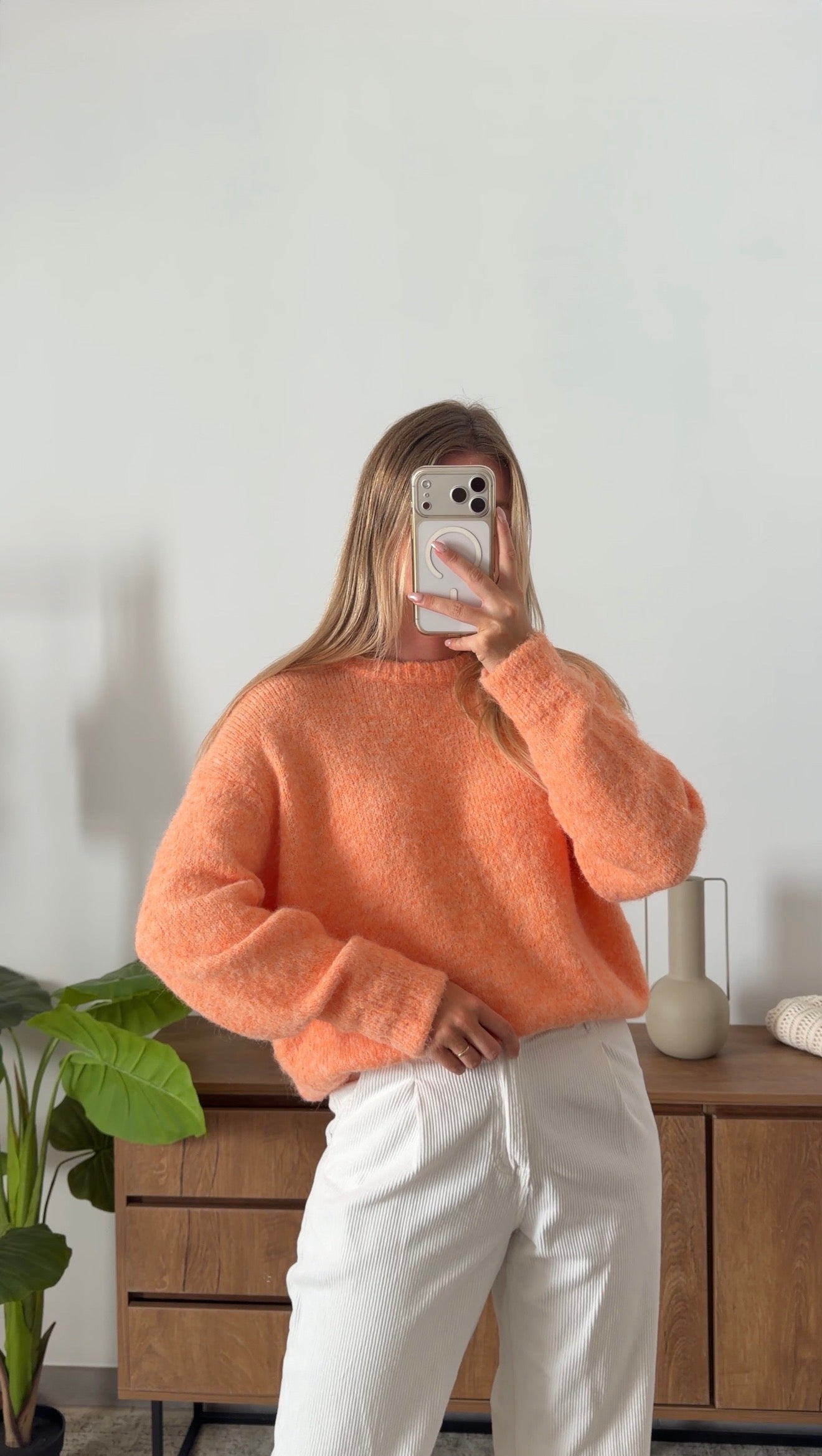 ARIANE SWEATER – CORAL