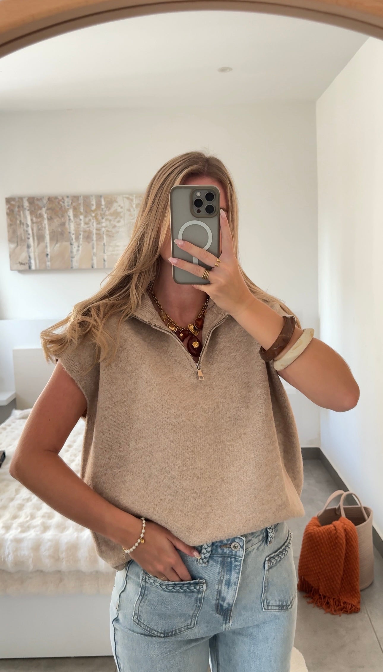 PULL SANS MANCHES LUNA - BEIGE