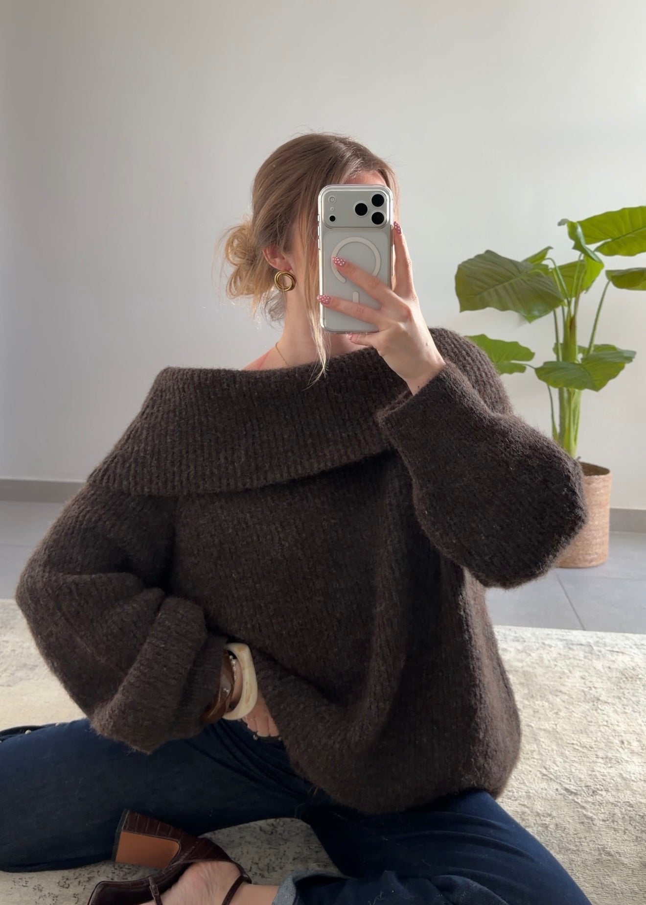 CÉLIA SWEATER WITH BARDOT COLLAR - BROWN