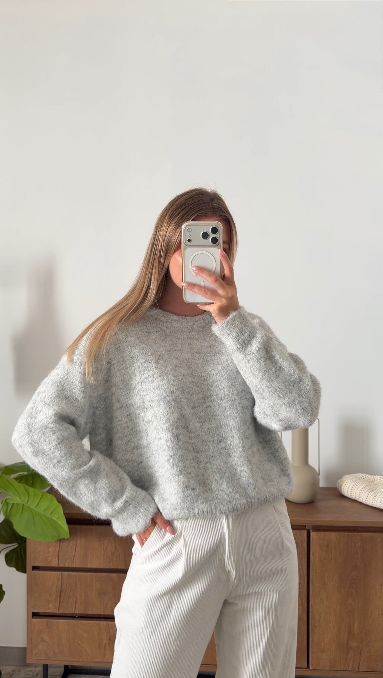 ARIANE SWEATER – GREY