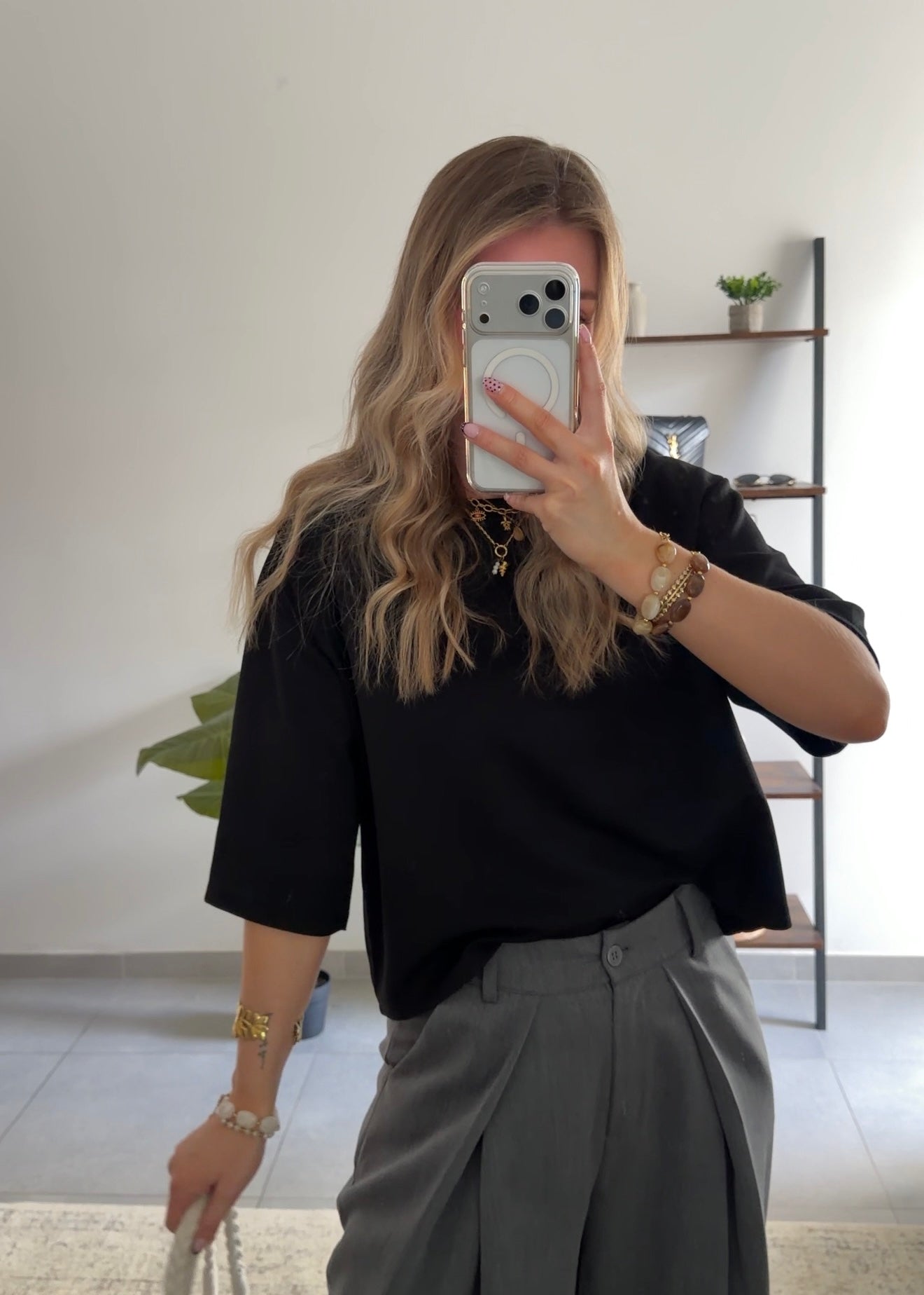 GABY T-SHIRT - BLACK