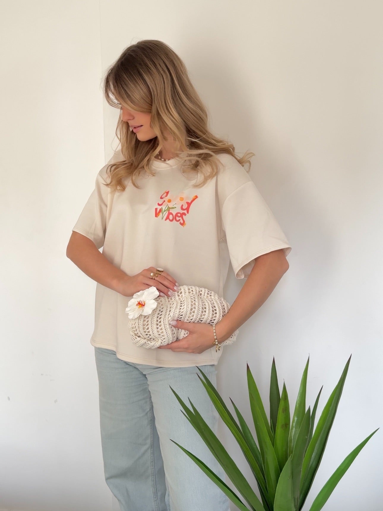 T-SHIRT GOOD VIBES