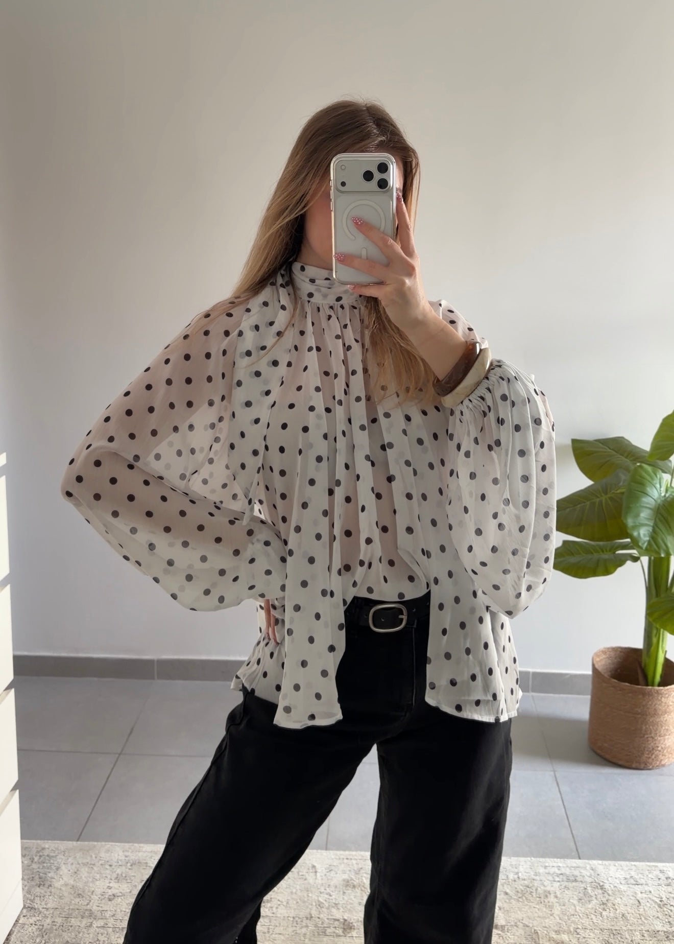 BLOUSE NATACHA À POIS - BLANCHE ET NOIRE