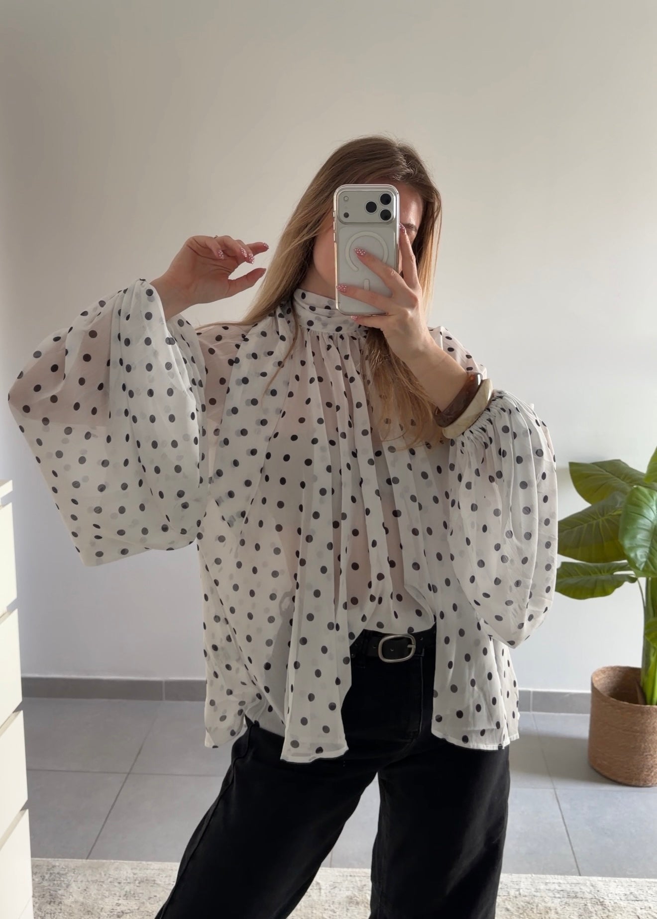 BLOUSE NATACHA À POIS - BLANCHE ET NOIRE