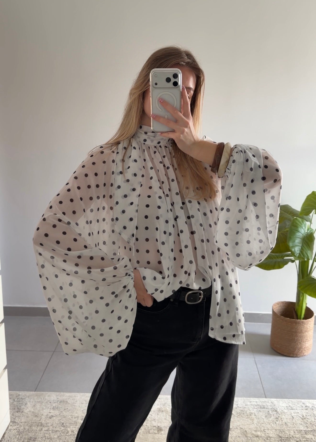 BLOUSE NATACHA À POIS - BLANCHE ET NOIRE
